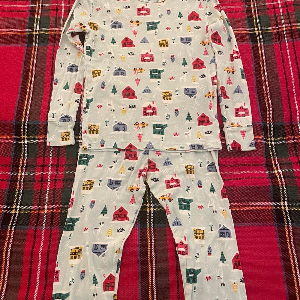 Gap Kids Whimsical Winter Pajamas Size 10